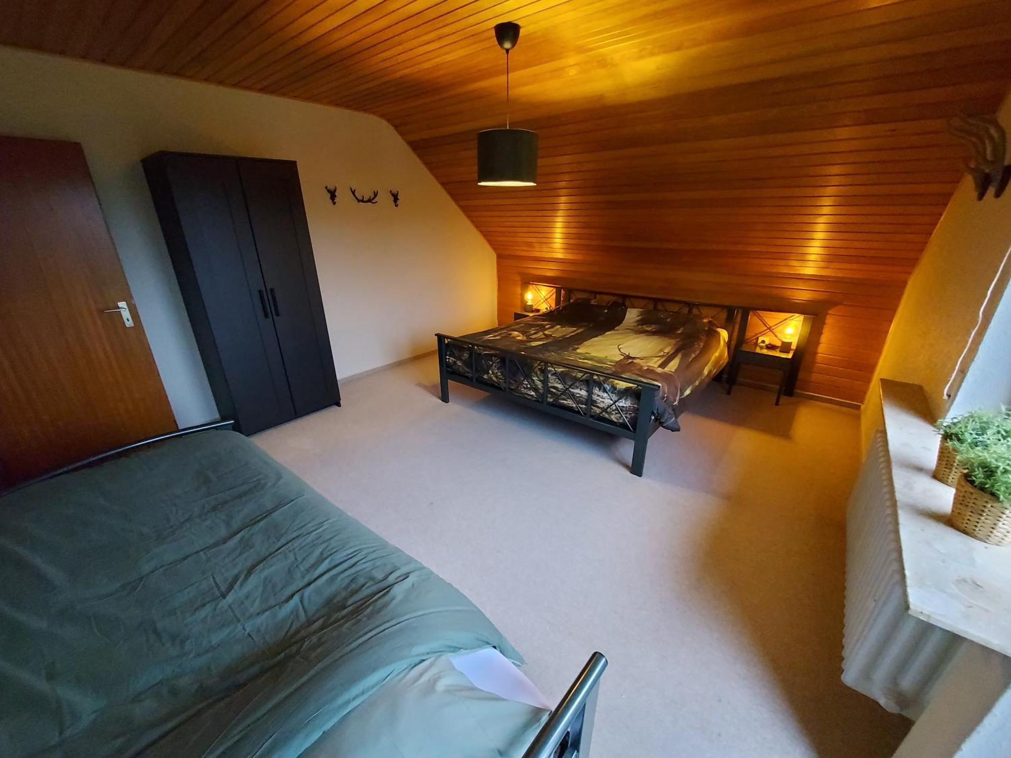 Ferienhaus Hescheld With Private Jacuzzi Hellenthal Bagian luar foto