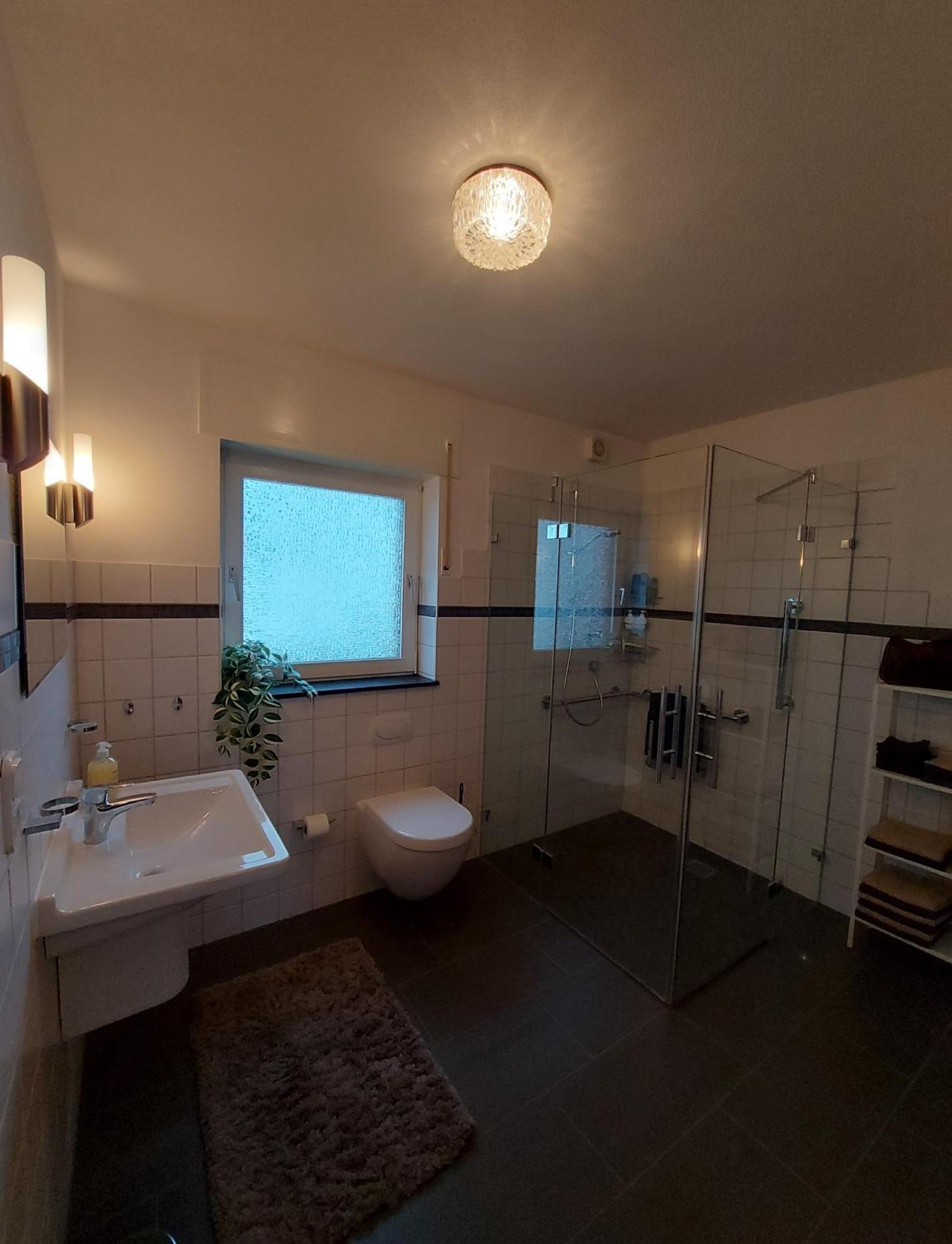 Ferienhaus Hescheld With Private Jacuzzi Hellenthal Bagian luar foto